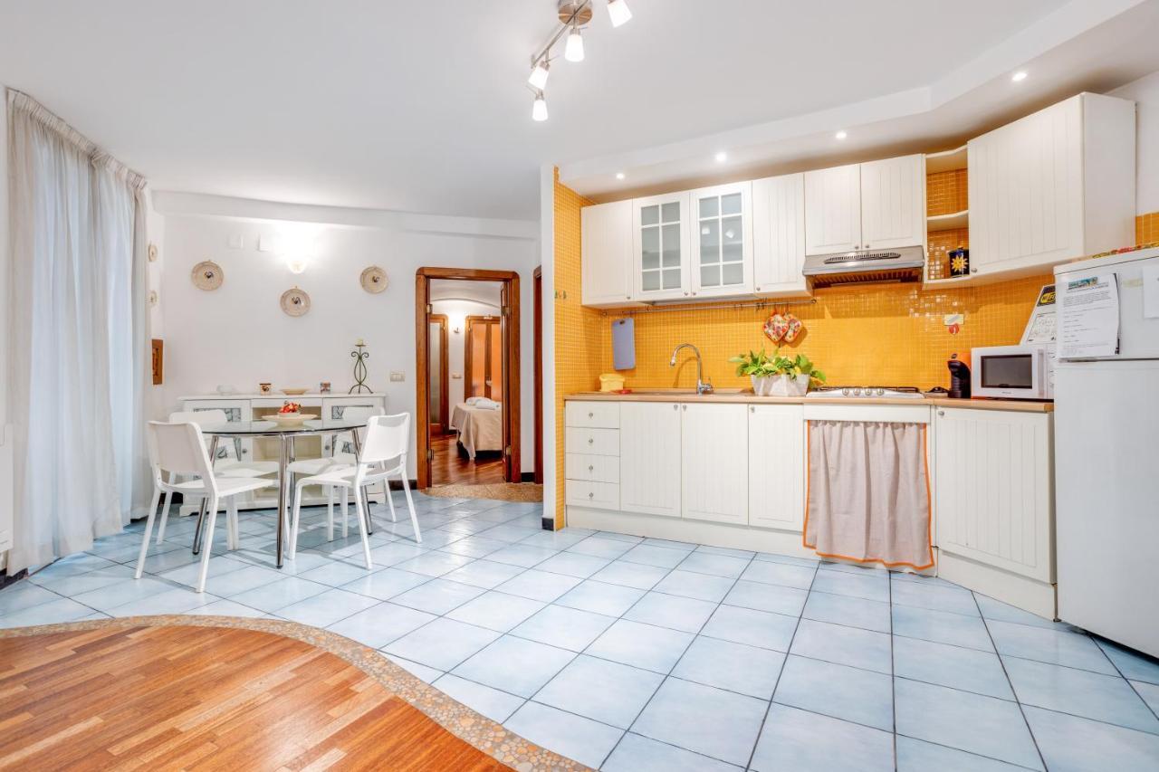 Guesthost - Casa Querida Central & Elegant Flat Неаполь Экстерьер фото
